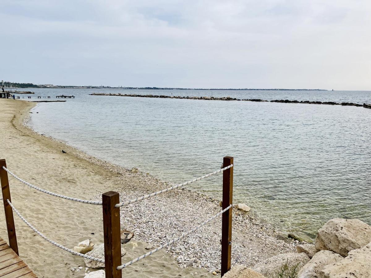 La Perla Del Borgo Appartement Tarente Buitenkant foto